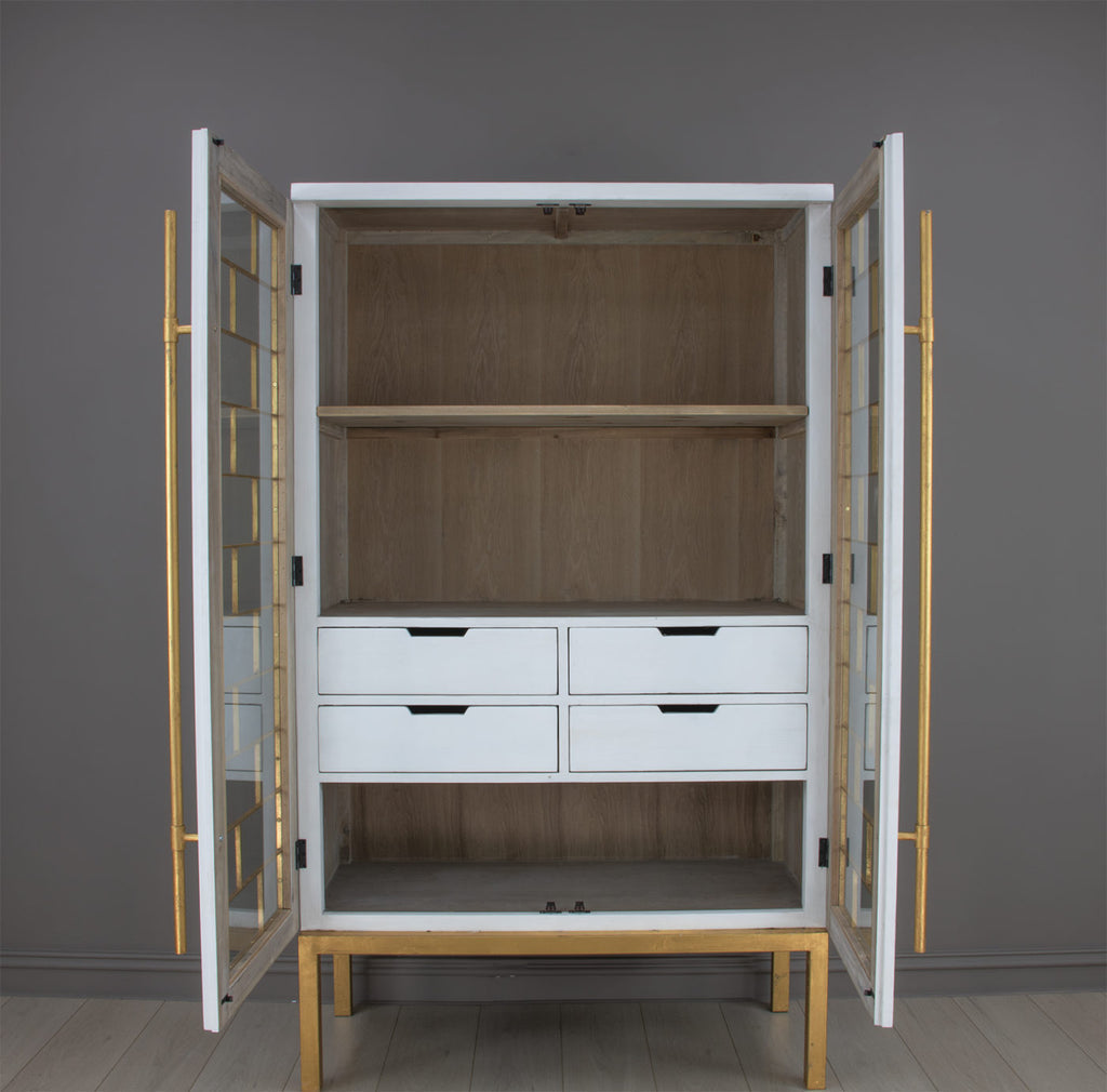 FR862 White & Gold Cabinet