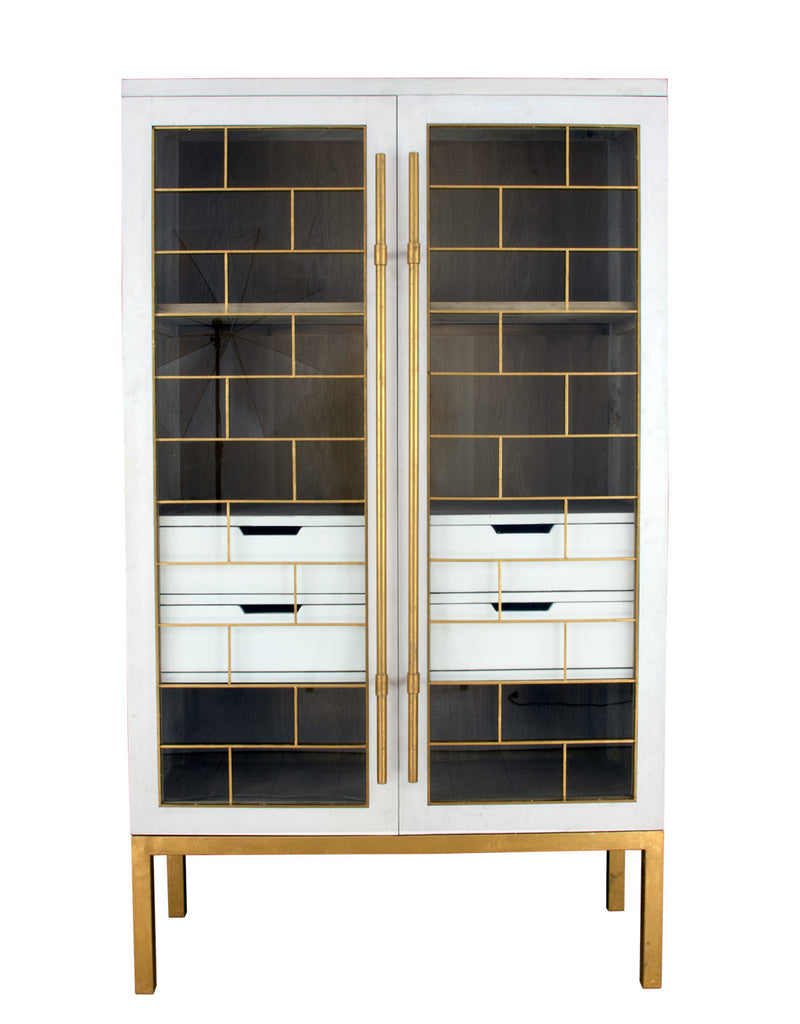 FR862 White & Gold Cabinet
