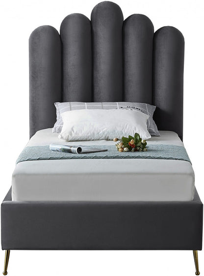 Lily Velvet Bed