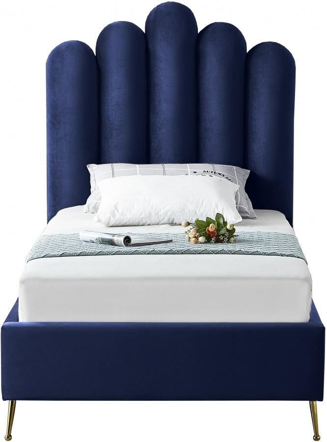 Lily Velvet Bed